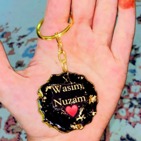 RESIN KEYCHAIN - Image 3