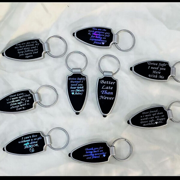 LED NAME KEYCHAIN - Image 2