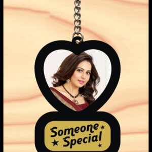 KEYCHAIN 9