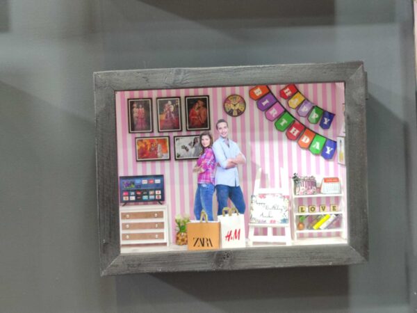 MINIATURE BOX WITH LIGHTS SIZE 9X12 - Image 2