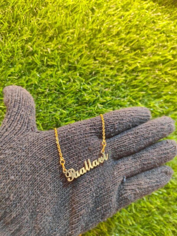 COUPLE NAME PENDENT - Image 7