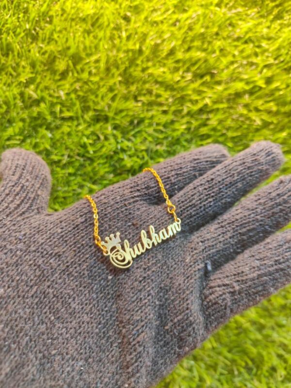 COUPLE NAME PENDENT - Image 4