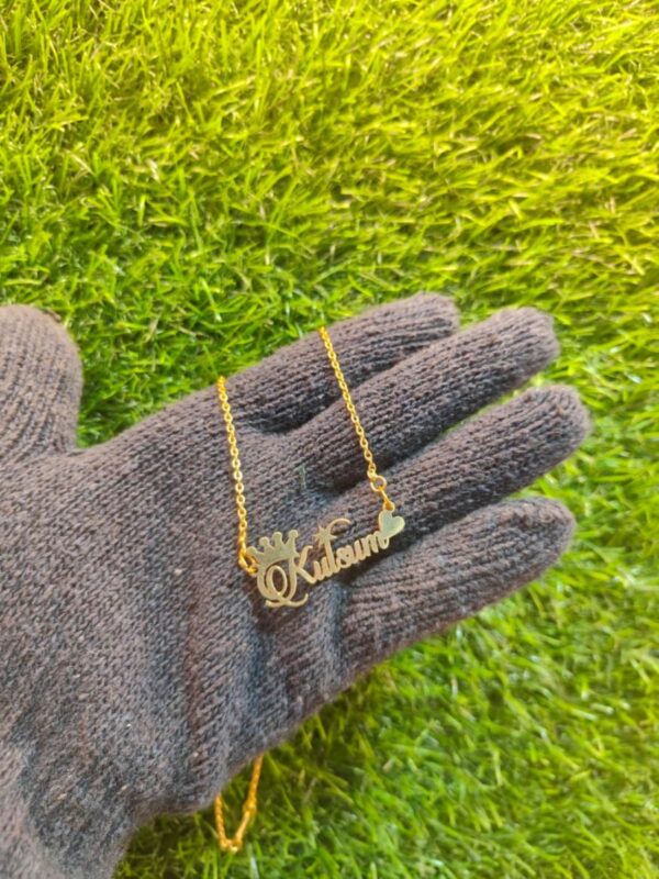 COUPLE NAME PENDENT - Image 3