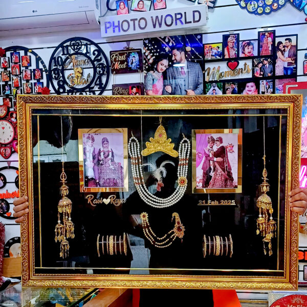 Wedding Jewellery Frame - Image 2