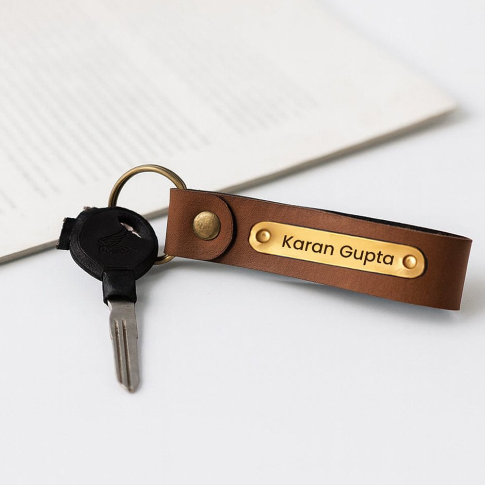 LEATHER KEYCHAIN